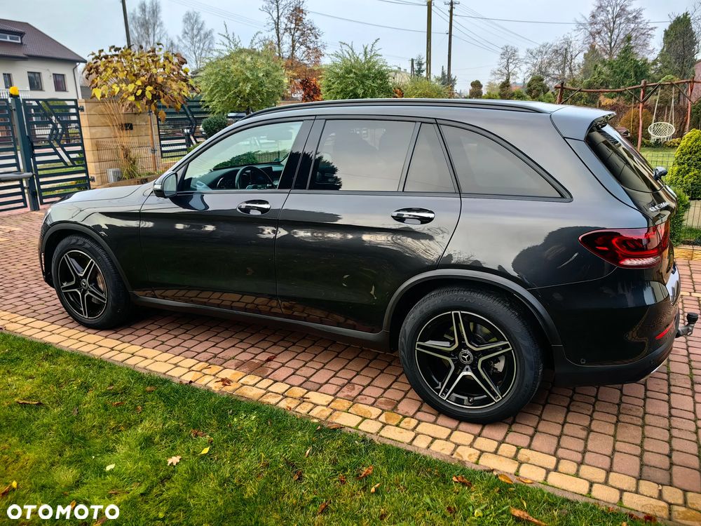 Mercedes-Benz GLC 300 d 4-Matic - 4
