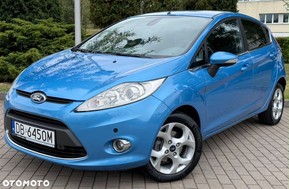 Ford Fiesta - 2