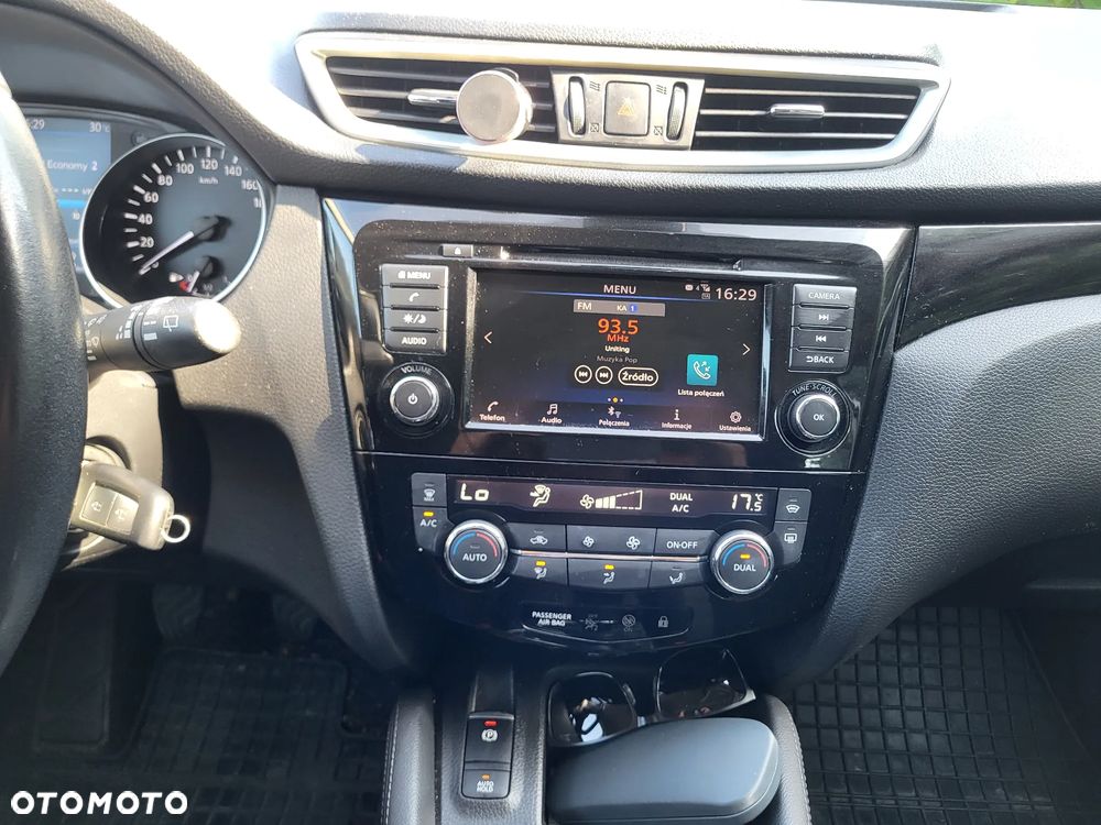 Nissan Qashqai - 12