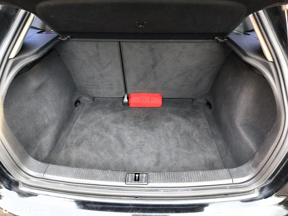 Audi A3 Sportback 1.4 TFSI Ambiente - 13