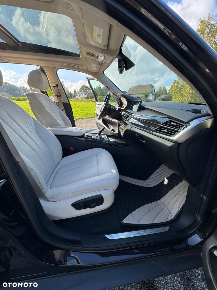 BMW X5 xDrive35i Sport-Aut - 26