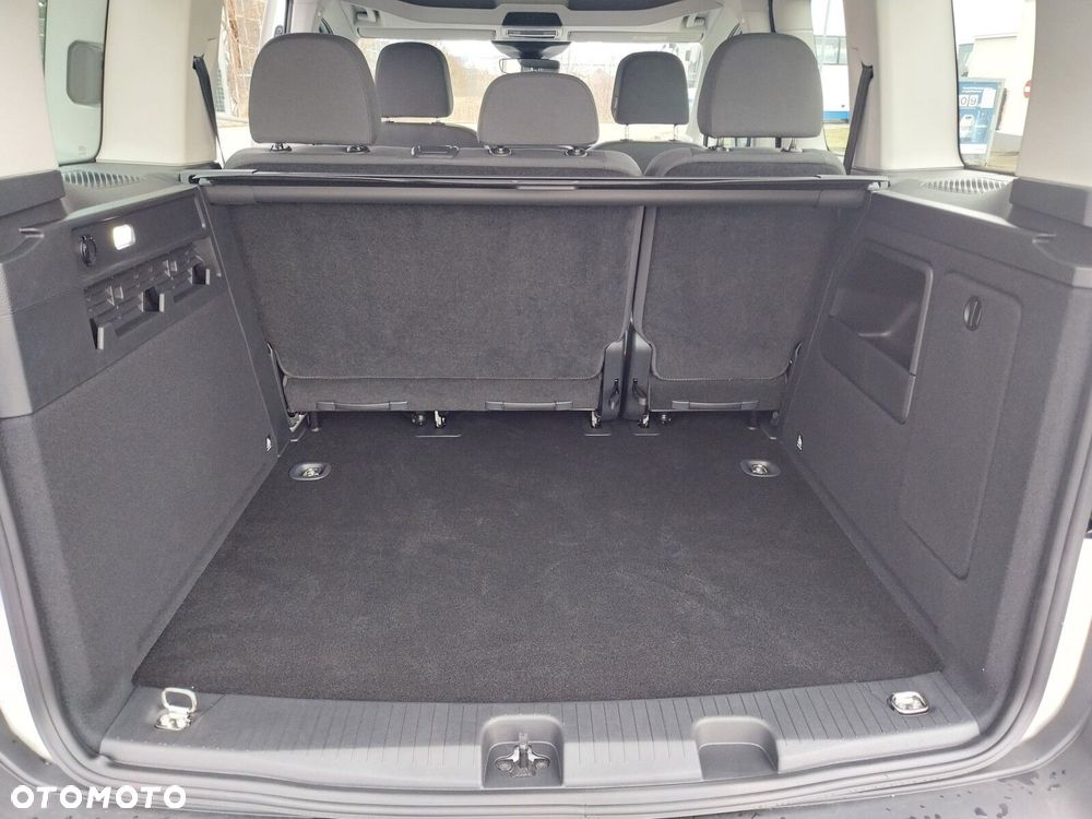 Volkswagen Caddy Caddy silnik: 2,0 l TDI EU6 SCR 75 kW skrzynia biegów: manualna 6 -biegowa rozstaw osi: 2755 mm - 10