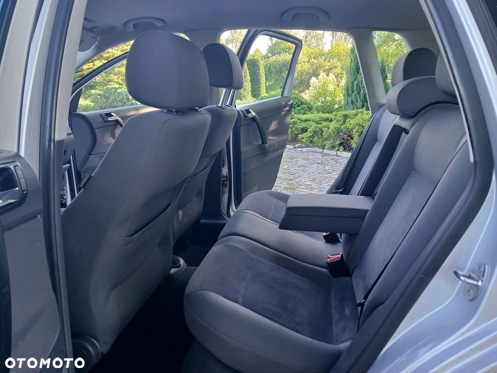 Volkswagen Polo - 24
