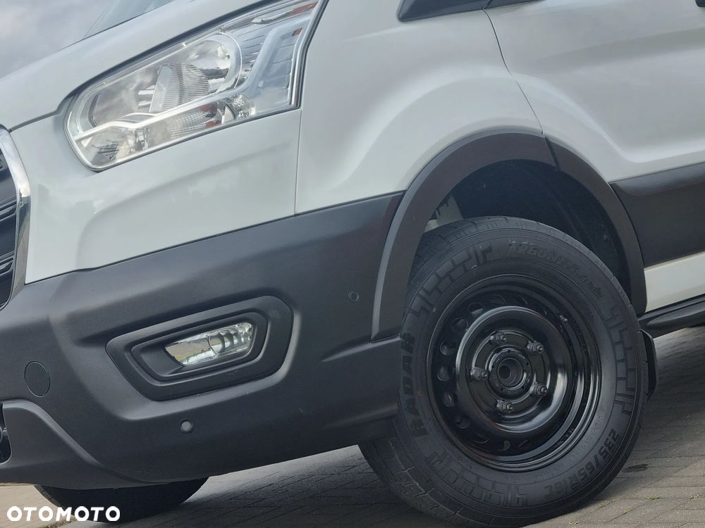 Ford Transit - 10