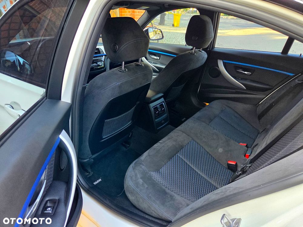BMW Seria 3 320d M Sport Shadow - 8