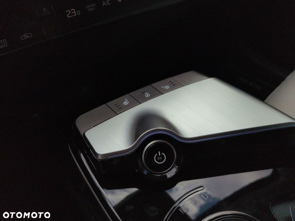 Kia EV6 77.4kWh Plus - 15