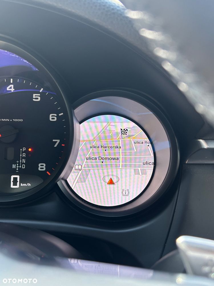 Porsche Macan - 11