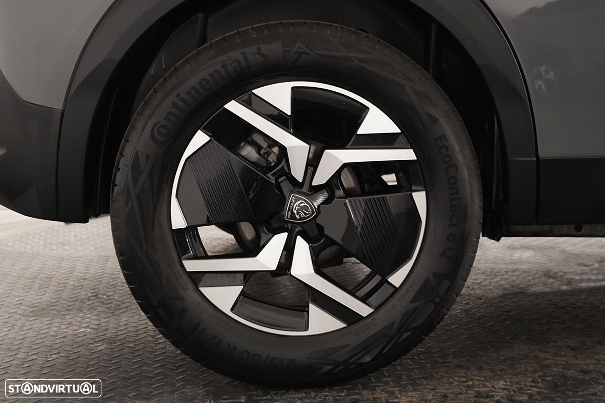 Peugeot 2008 1.2 PureTech Allure EAT8 - 5