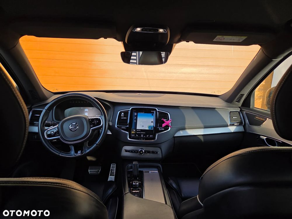 Volvo XC 90 D5 SCR AWD R-Design - 13