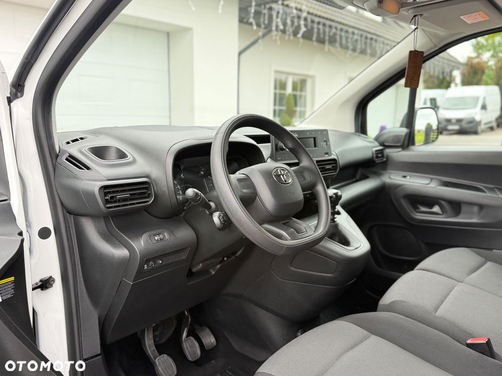Toyota ProAce City - 14
