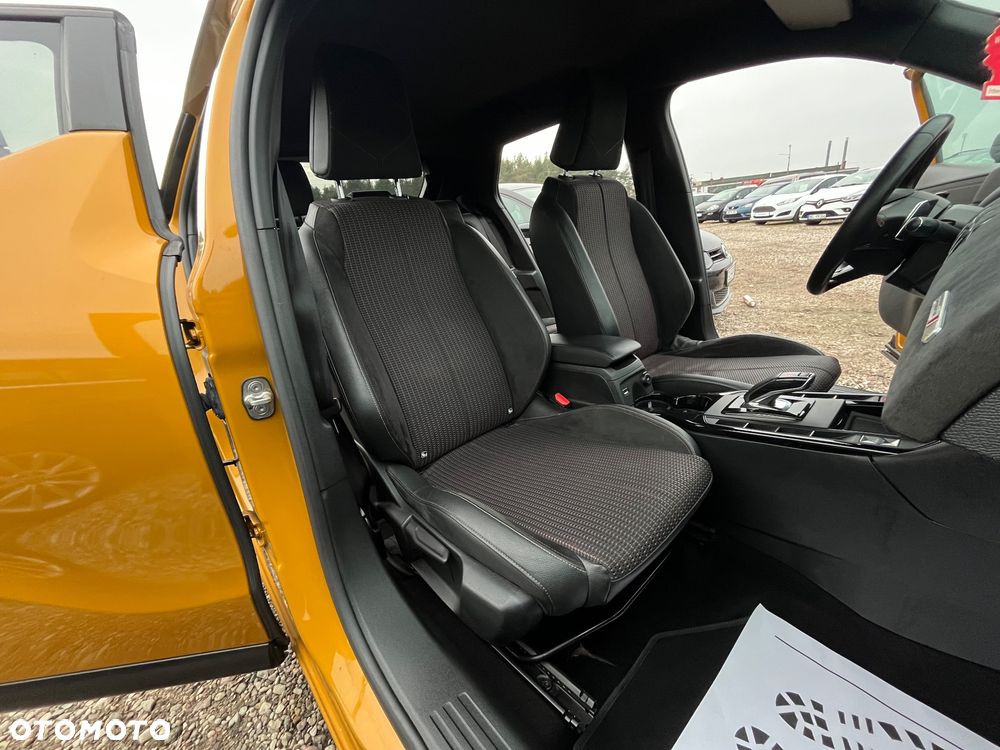 DS Automobiles DS 3 Crossback 1.2 PureTech Performance Line + - 22