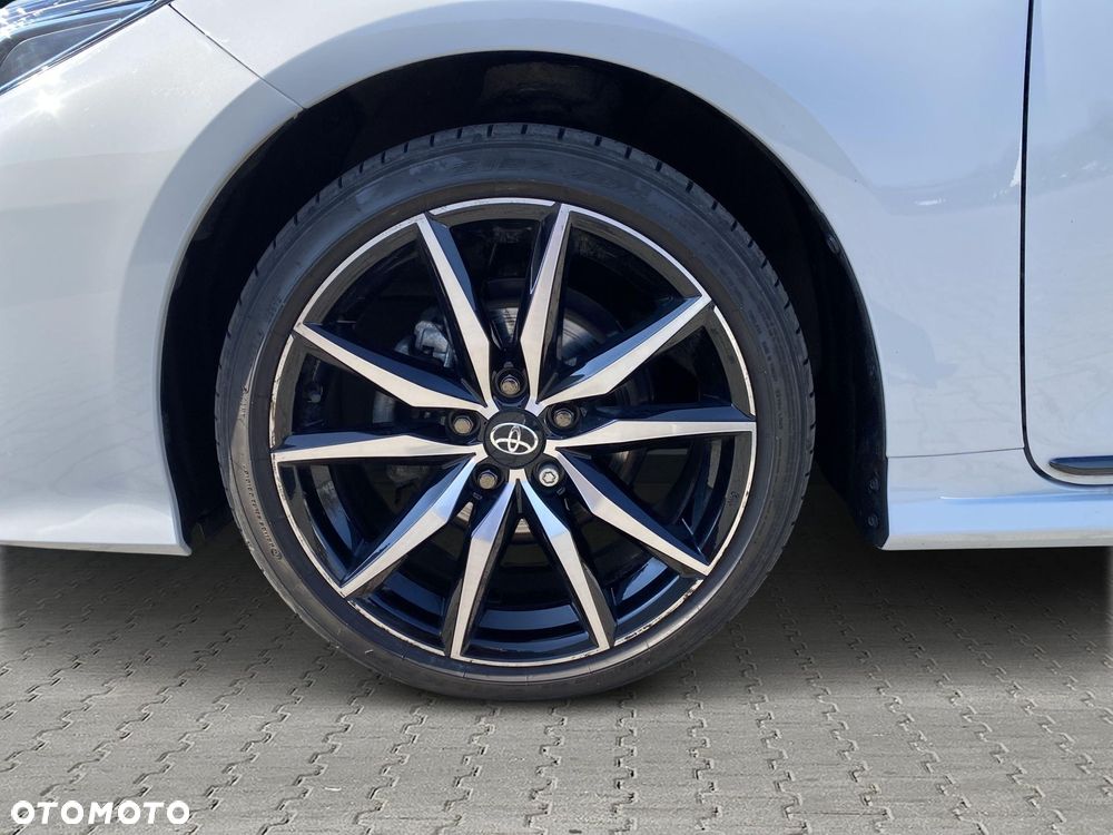 Toyota Corolla 1.8 Hybrid GR Sport Dynamic - 25