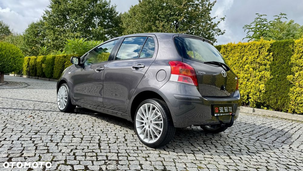 Toyota Yaris 1.33 Luna - 18