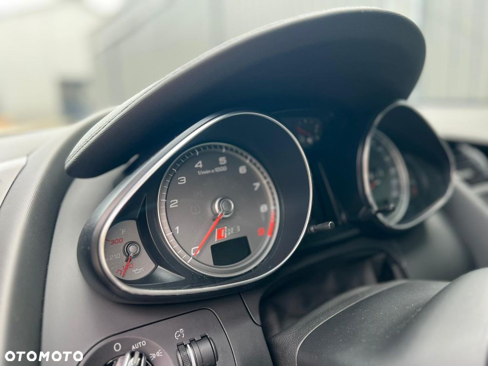 Audi R8 Spyder 4.2 Quattro S tronic - 21