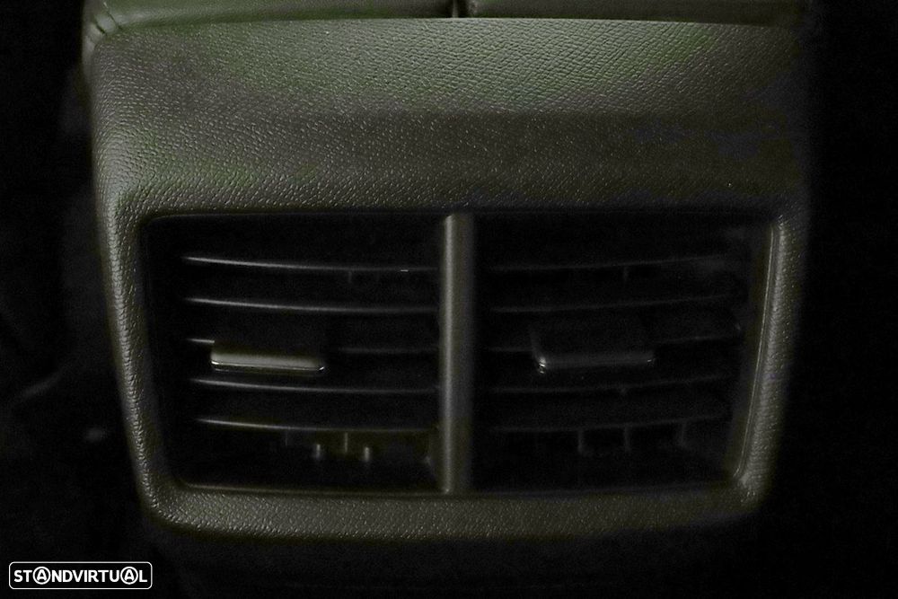 Citroën C5 Aircross 1.6 Hybrid Plus e-EAT8 - 25