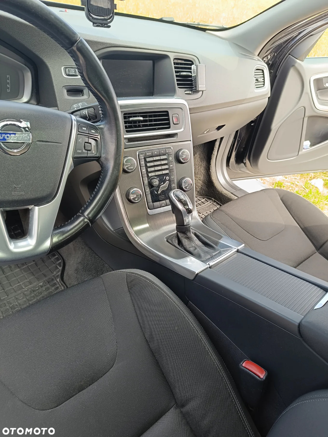 Volvo V60 D4 Drive-E Summum - 13