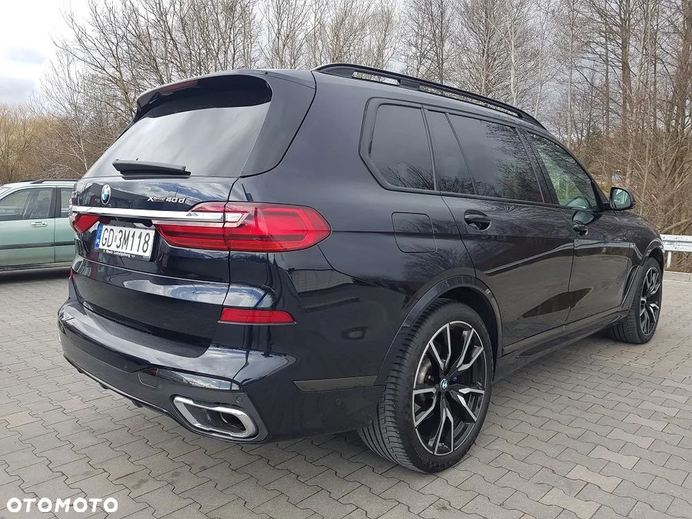 BMW X7 - 10