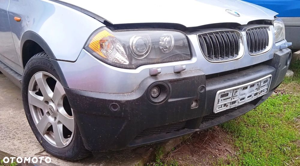 Zderzak przód spryski halogeny czujniki parkowania BMW X3 E83 Bluewater metallic - 1