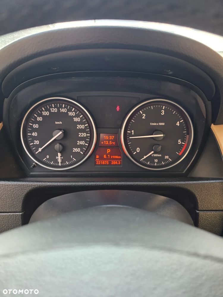 BMW X1 - 8