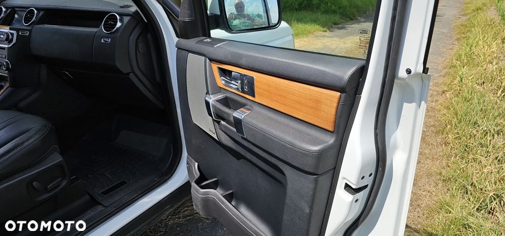 Land Rover Discovery 5.0 V8 HSE - 17