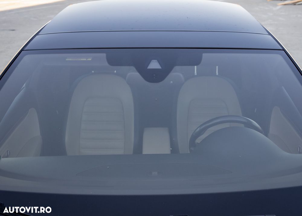Volkswagen Passat CC - 17