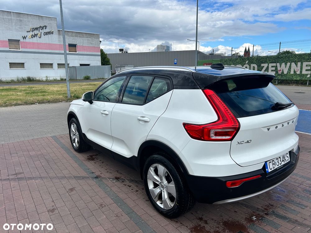Volvo XC 40 T3 - 6