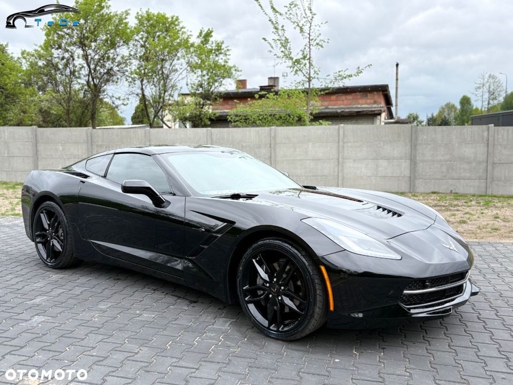 Chevrolet Corvette - 6