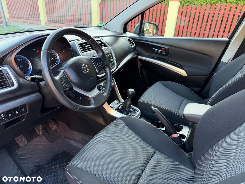 Suzuki SX4 S-Cross 1.6 VVT 4x2 limited+ - 33