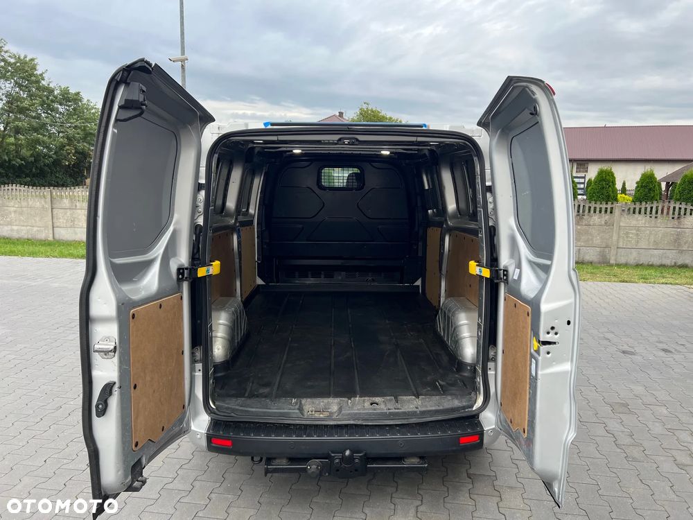 Ford Transit Custom - 16