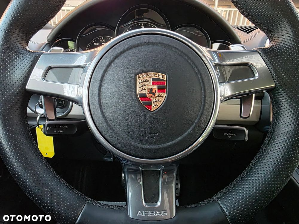 Porsche Cayenne - 19