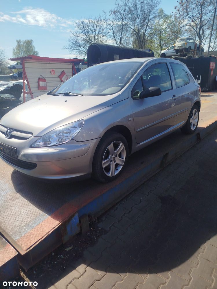 Peugeot 307  na części - 3