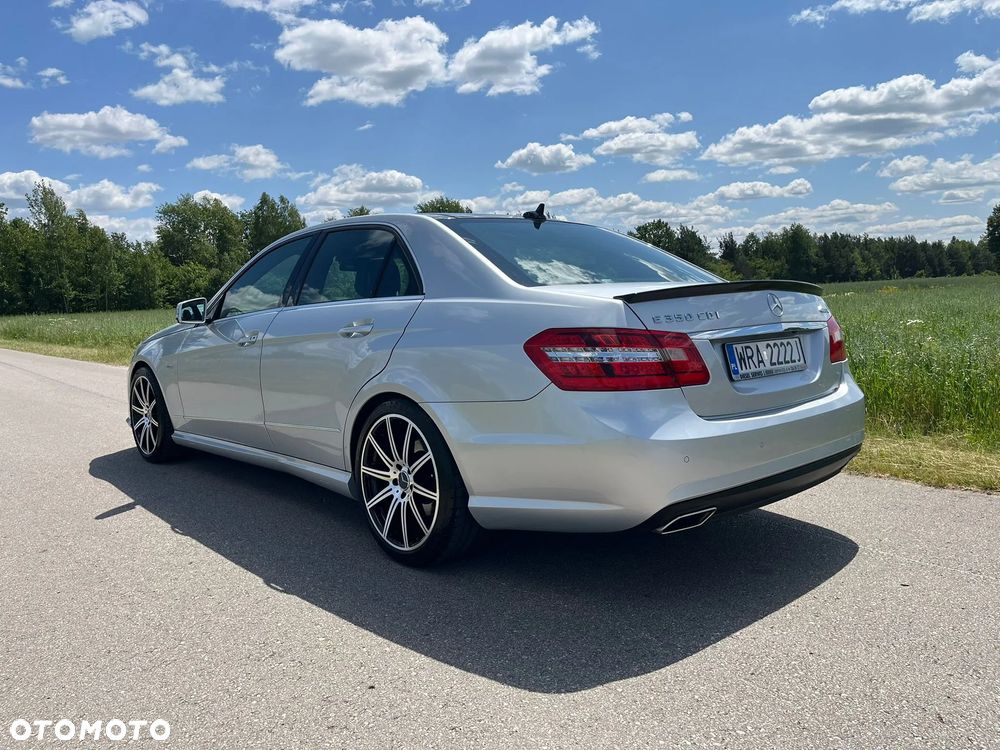 Mercedes-Benz Klasa E 350 CDI 4-Matic BlueEff Avantgarde - 3