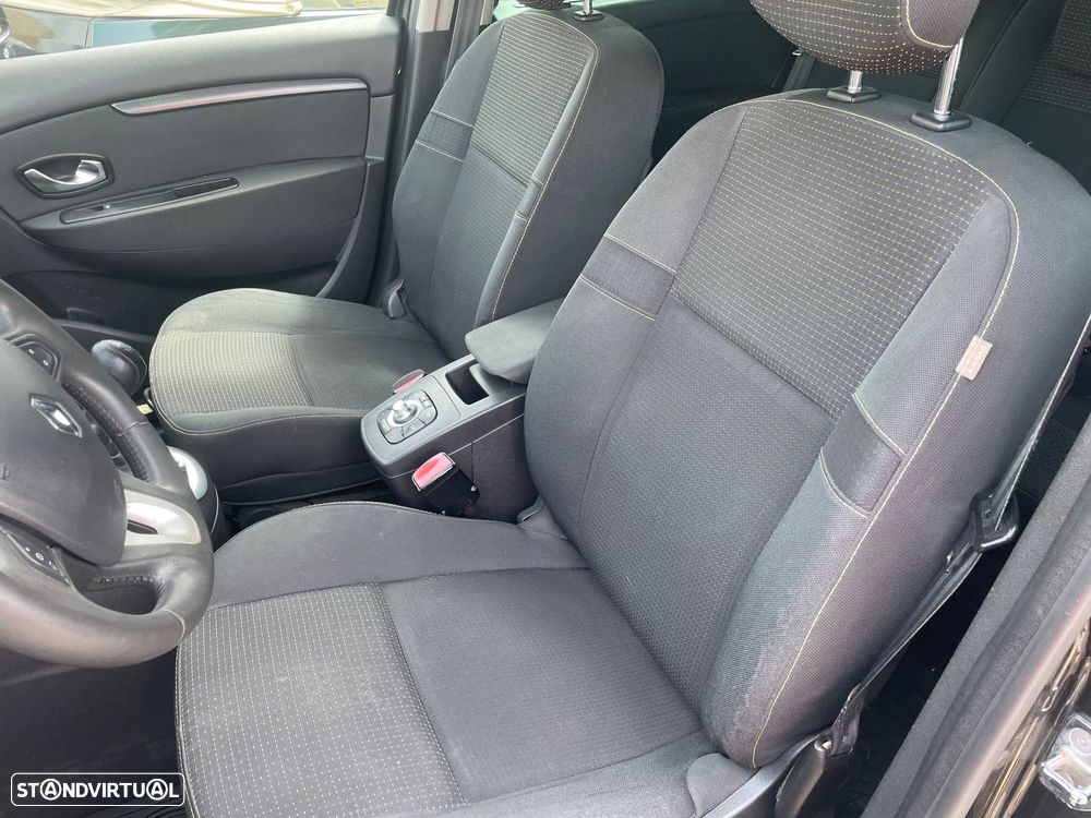 Renault Scénic 1.5 dCi Dynamique S - 6