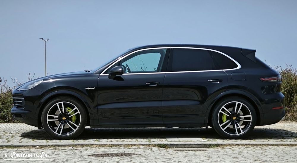 Porsche Cayenne E-Hybrid - 3
