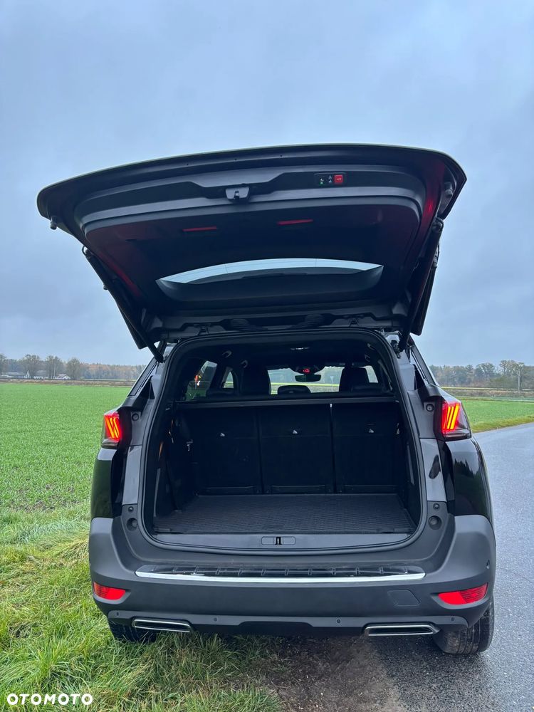 Peugeot 5008 2023 photo 4