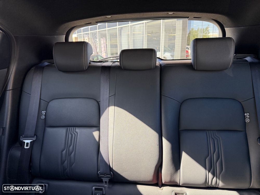 Nissan Juke 1.0 DIG-T N-Design DCT - 22