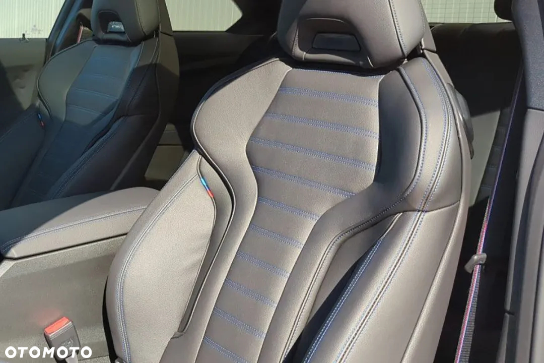 BMW Seria 2 M240i xDrive - 11