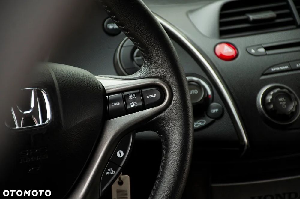 Honda Civic 1.8i-VTEC Sport - 32