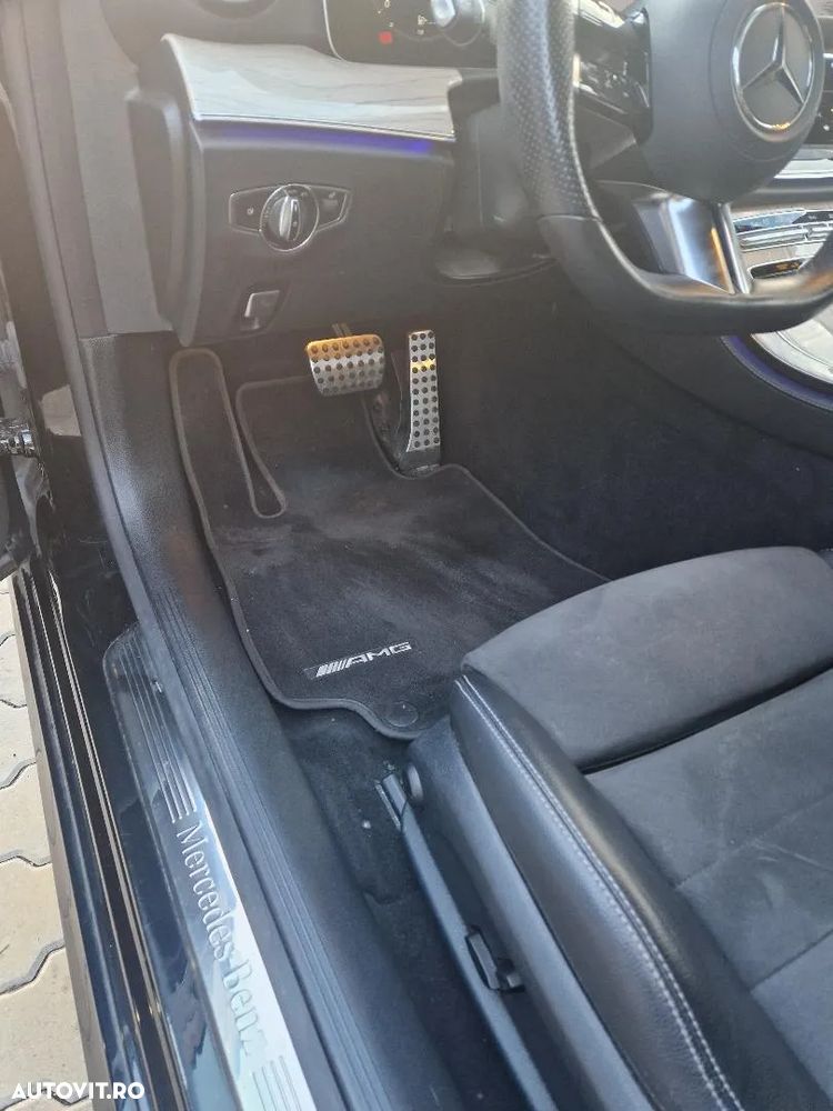 Mercedes-Benz E - 9