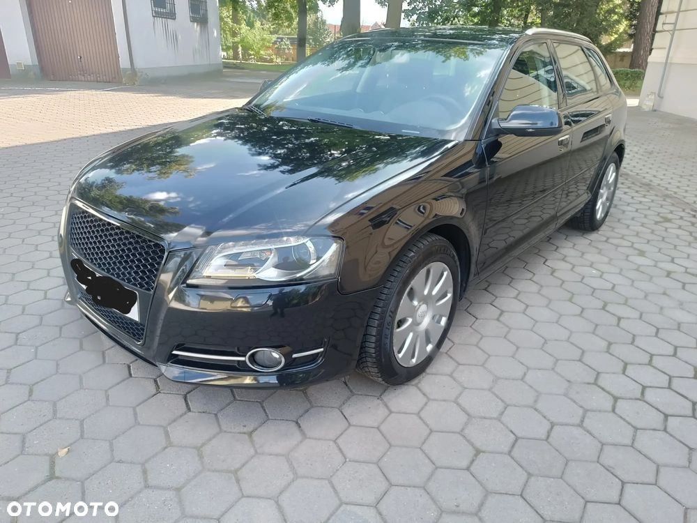 Audi A3 Sportback 1.6 TDI DPF Attraction - 1