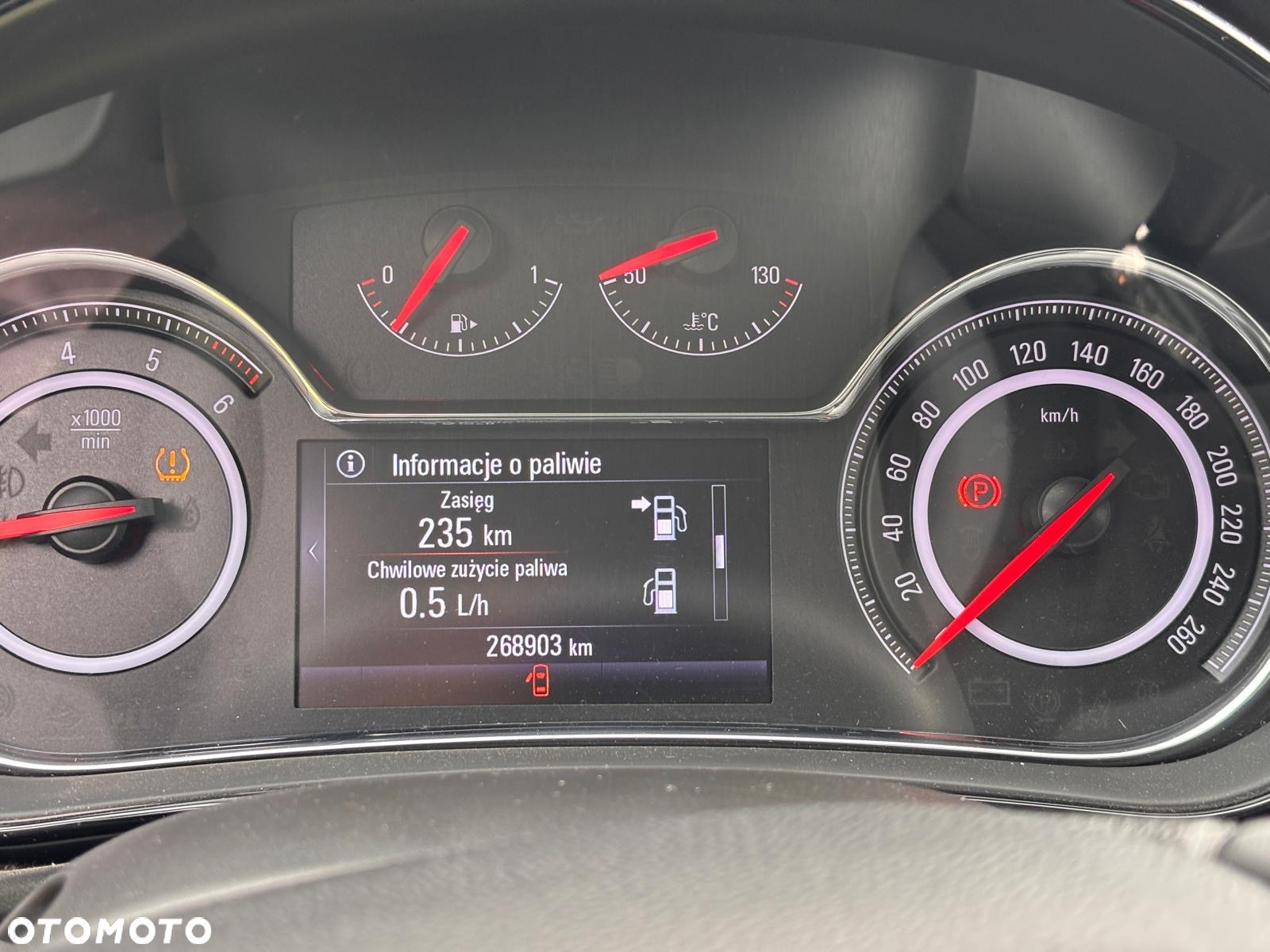 Opel Insignia 2.0 CDTI Cosmo S&S - 13