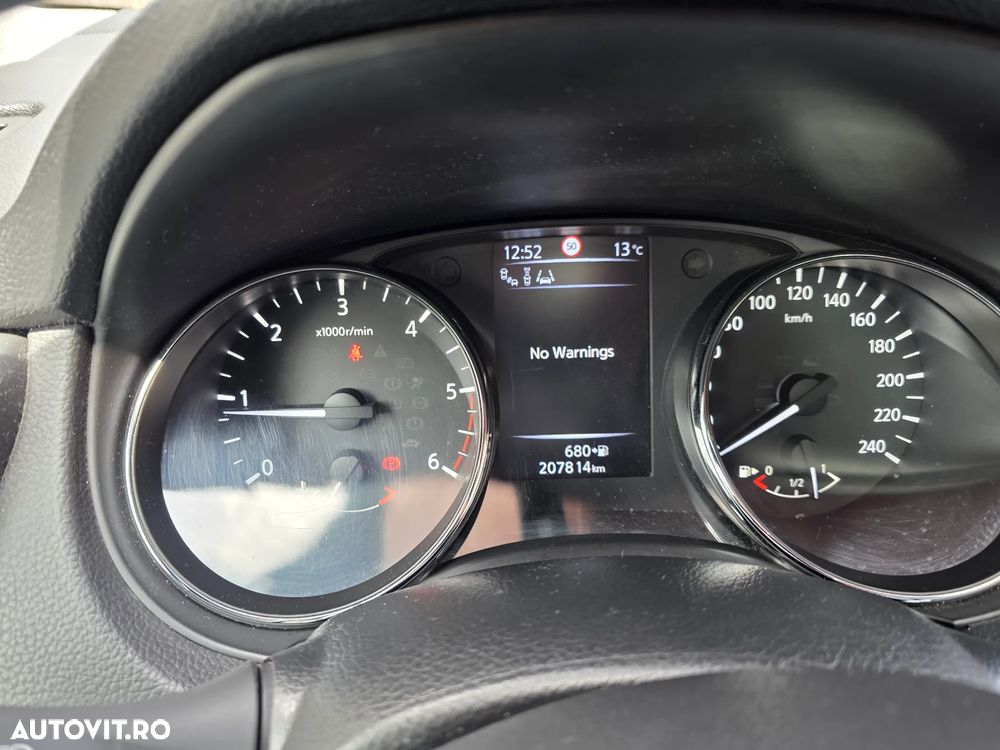 Nissan Qashqai 1.6 DCI Start/Stop Tekna - 17