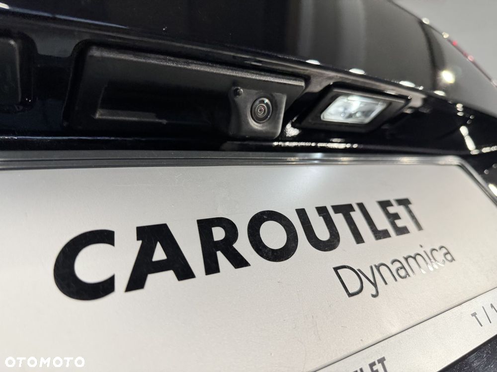 Volkswagen Tiguan - 12