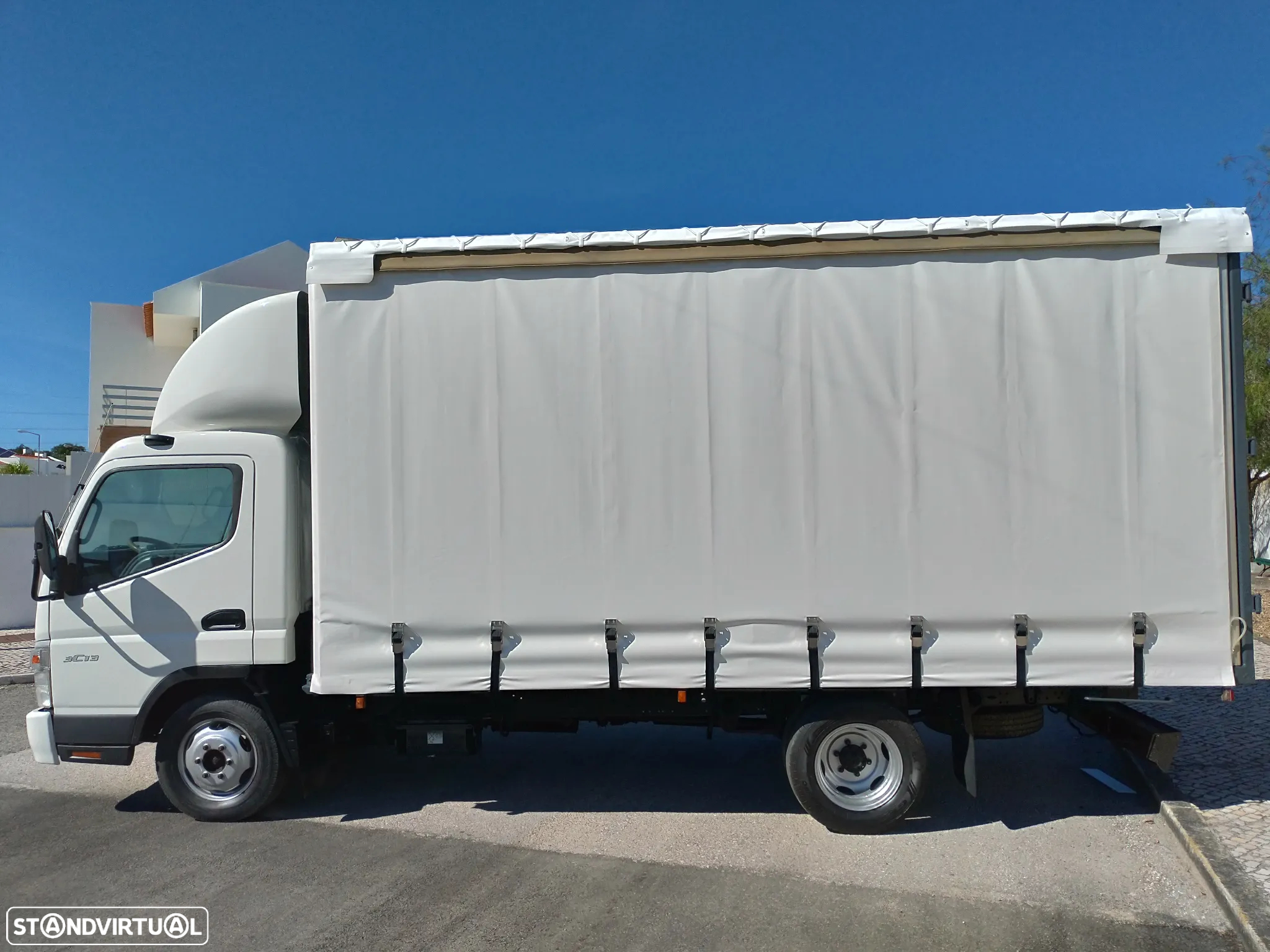Mitsubishi Canter Fuso - 4