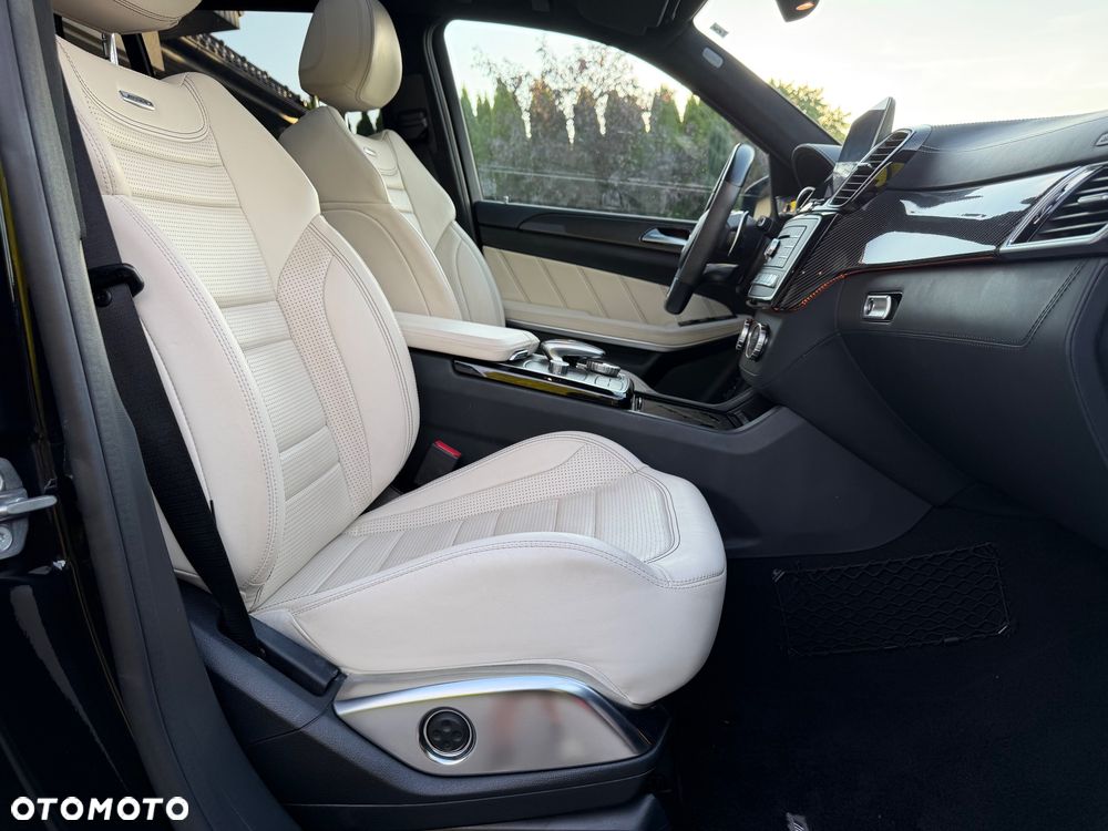 Mercedes-Benz GLS AMG 63 4-Matic - 25