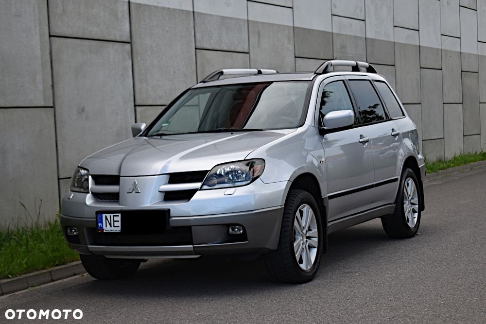 Mitsubishi Outlander 2.4 4WD Automatik Intense - 13