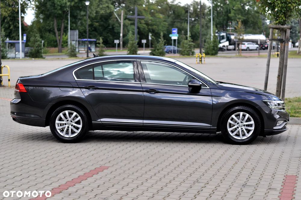Volkswagen Passat 2.0 TDI EVO Business DSG - 14