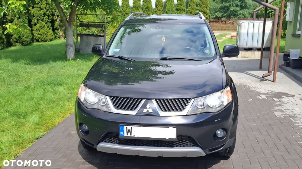 Mitsubishi Outlander 2009 photo 2