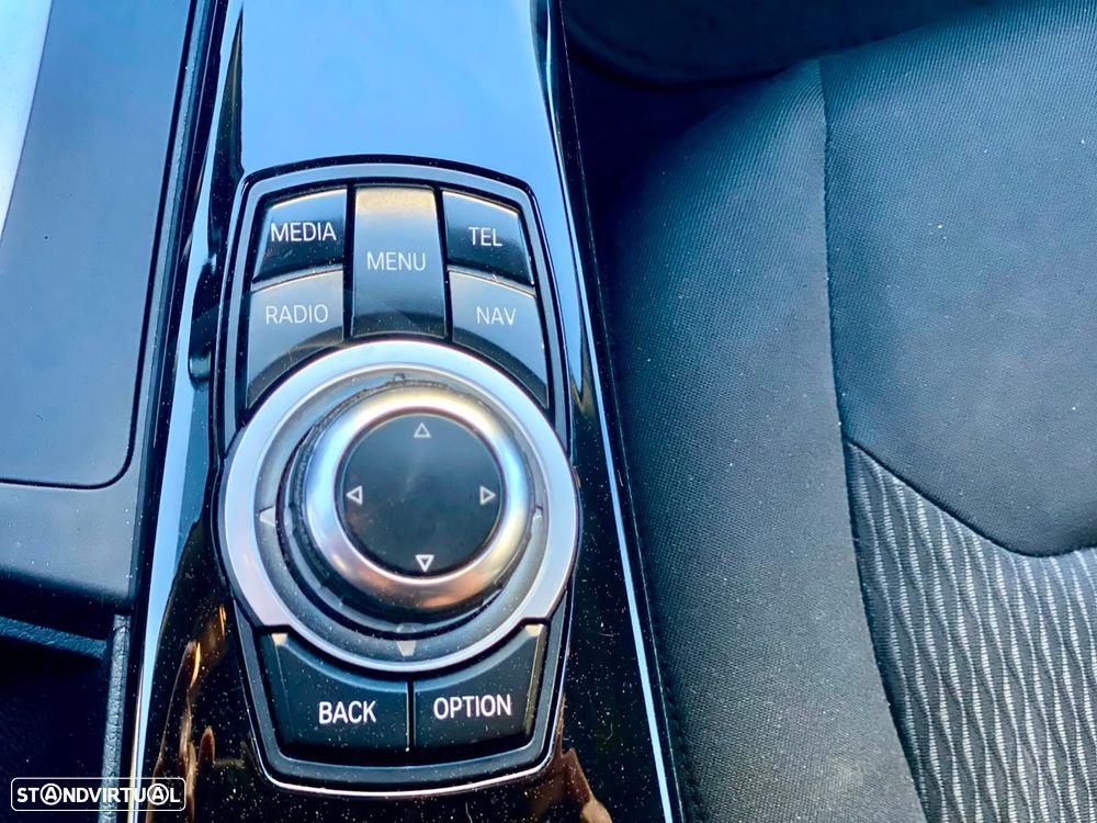 BMW 320 d Aut. Efficient Dynamics Edition - 20