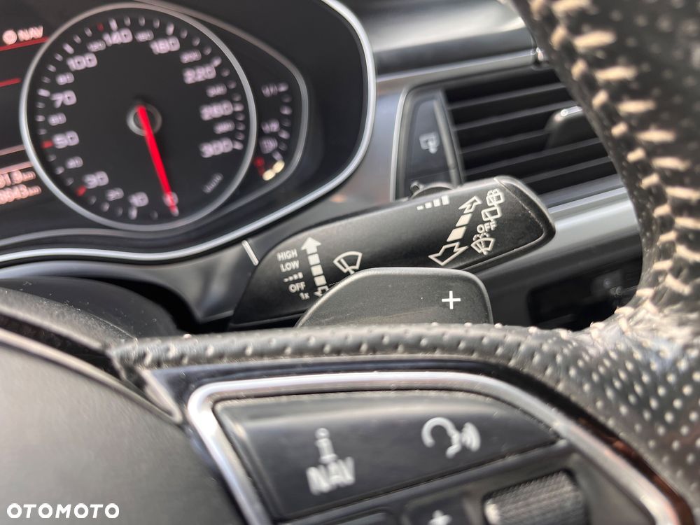 Audi A6 Avant 2.0 TDI quattro S tronic - 25